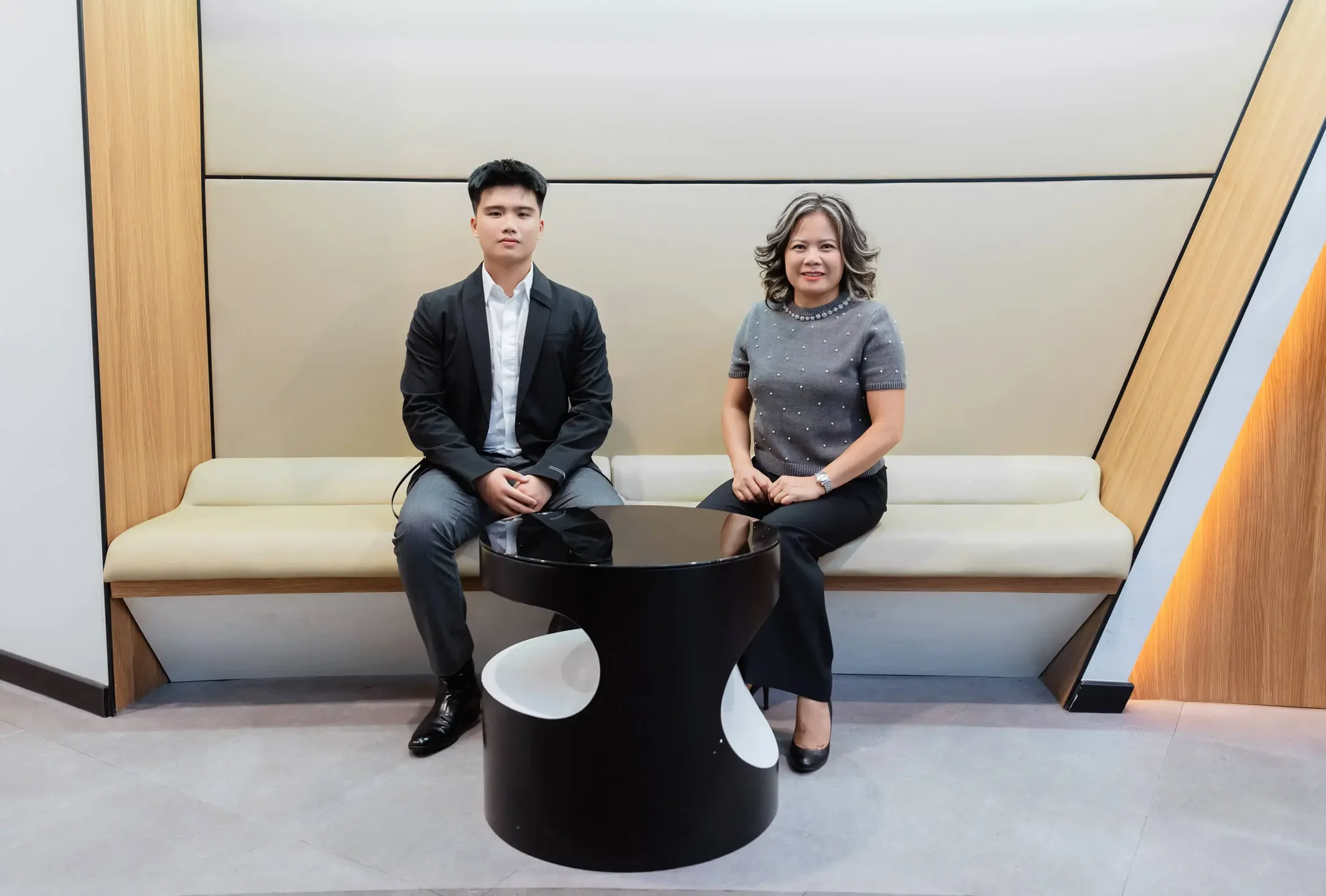 Dùng dược mỹ phẩm đúng cách như thế nào?